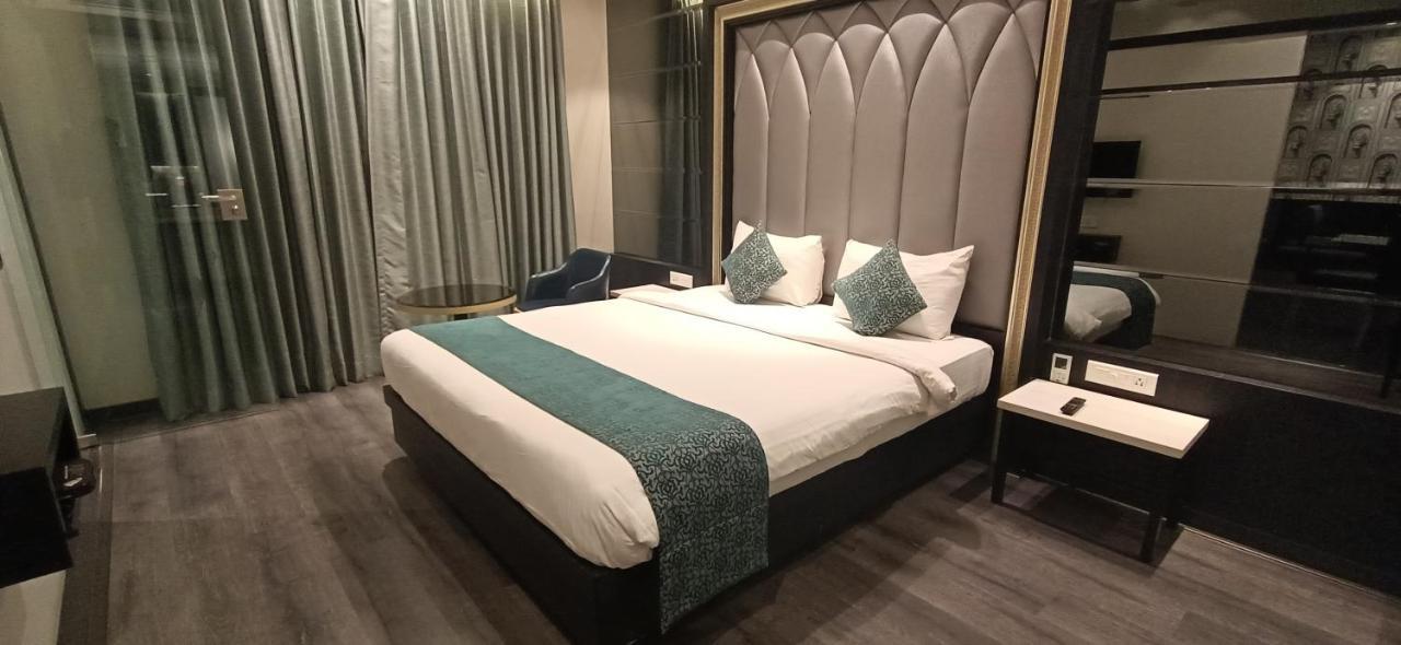 Gopalas Residency Kalyan-Bhiwandi Ngoại thất bức ảnh